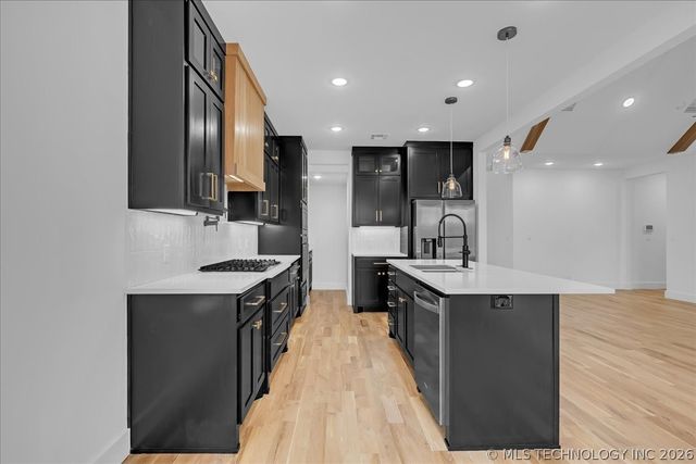 10209 E 121st Place S, Bixby, OK 74008