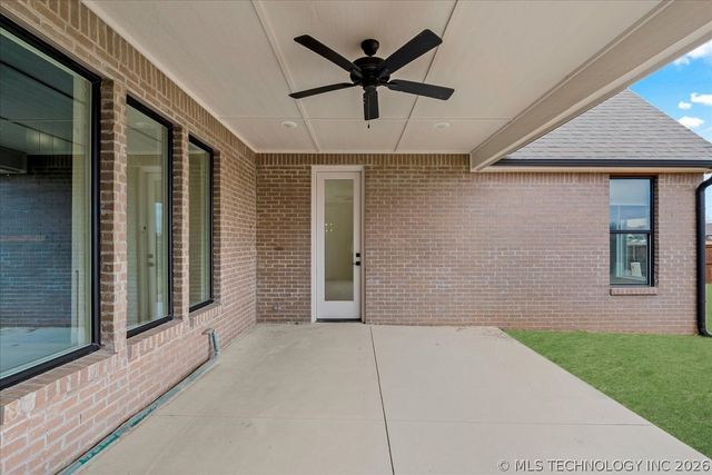 10209 E 121st Place S, Bixby, OK 74008