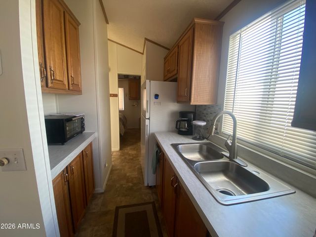 2131 S CREE Drive 131, Apache Junction, AZ 85119