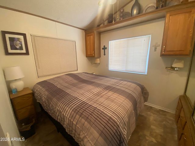 2131 S CREE Drive 131, Apache Junction, AZ 85119