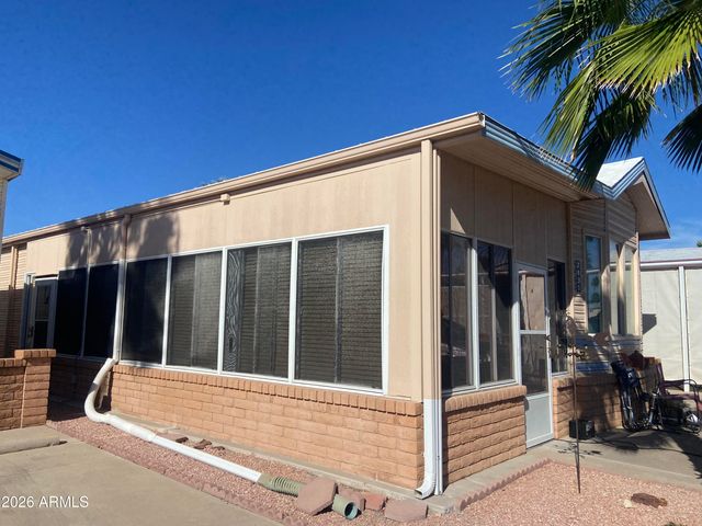 2131 S CREE Drive 131, Apache Junction, AZ 85119