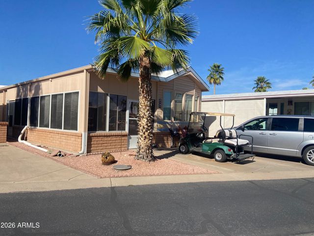 2131 S CREE Drive 131, Apache Junction, AZ 85119