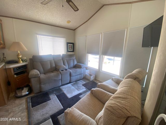 2131 S CREE Drive 131, Apache Junction, AZ 85119