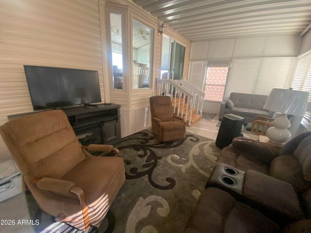 2131 S CREE Drive 131, Apache Junction, AZ 85119