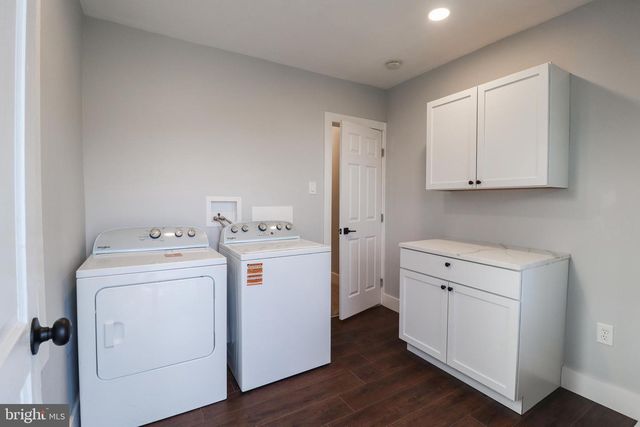 427 MUENCH ST, Harrisburg, PA 17102