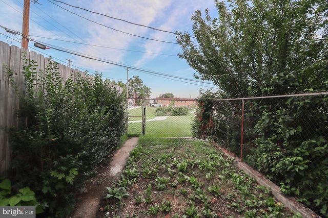 427 MUENCH ST, Harrisburg, PA 17102