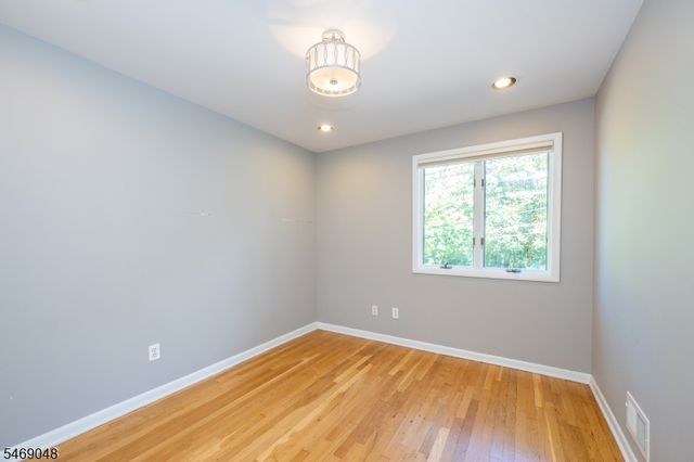 47 Harrison Rd, Wayne Twp., NJ 07470