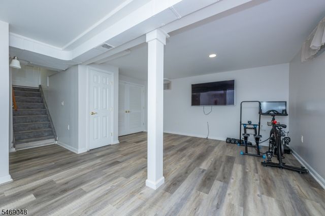 47 Harrison Rd, Wayne Twp., NJ 07470