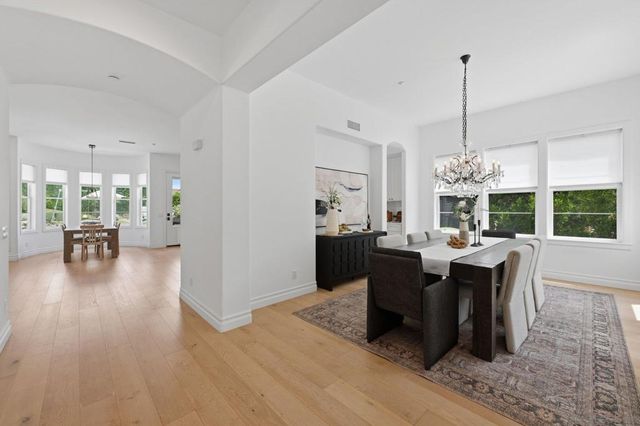 855 Stratford Knoll, Encinitas, CA 92024