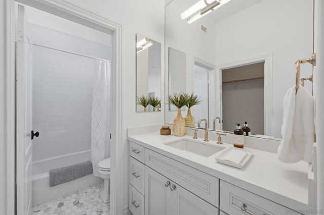 855 Stratford Knoll, Encinitas, CA 92024