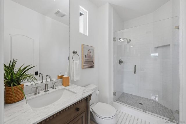 855 Stratford Knoll, Encinitas, CA 92024