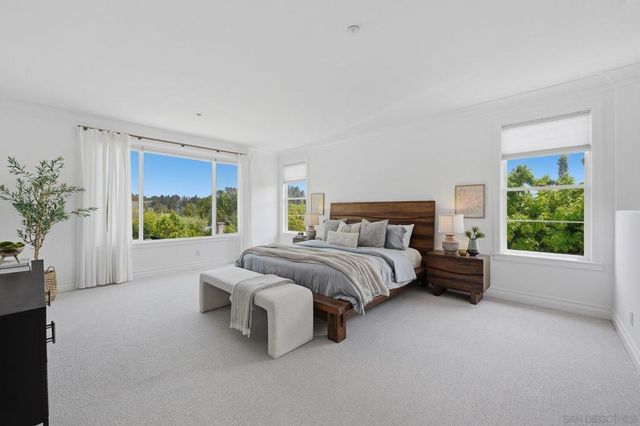 855 Stratford Knoll, Encinitas, CA 92024
