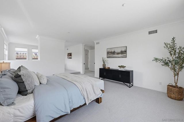 855 Stratford Knoll, Encinitas, CA 92024