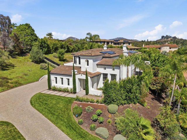 855 Stratford Knoll, Encinitas, CA 92024