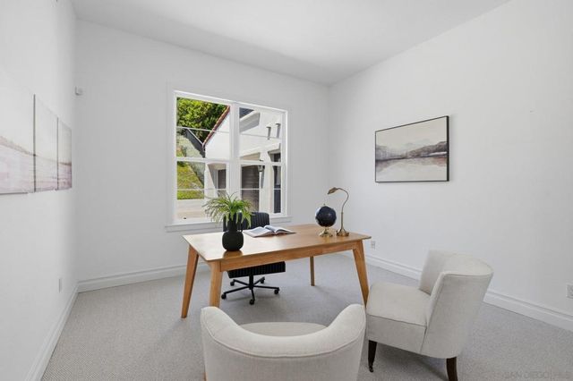855 Stratford Knoll, Encinitas, CA 92024