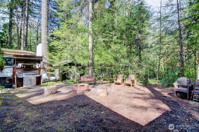 40 Wilderness Way, Deming, WA 98244