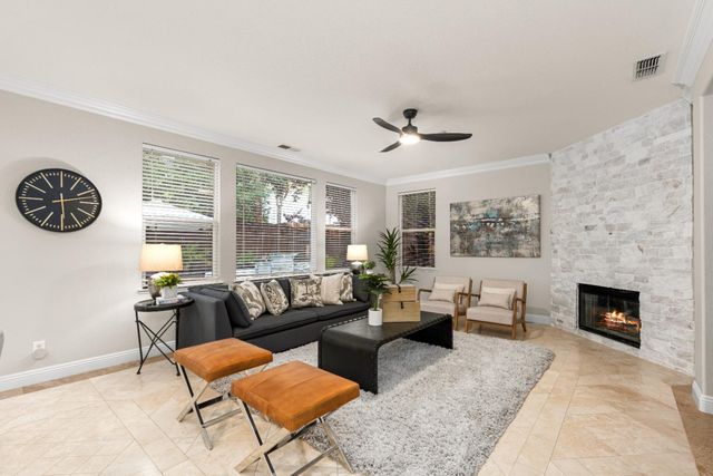 6406 Cosmos Ct, Rocklin, CA 95677