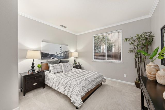 6406 Cosmos Ct, Rocklin, CA 95677