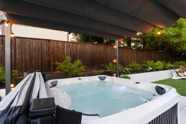 6406 Cosmos Ct, Rocklin, CA 95677