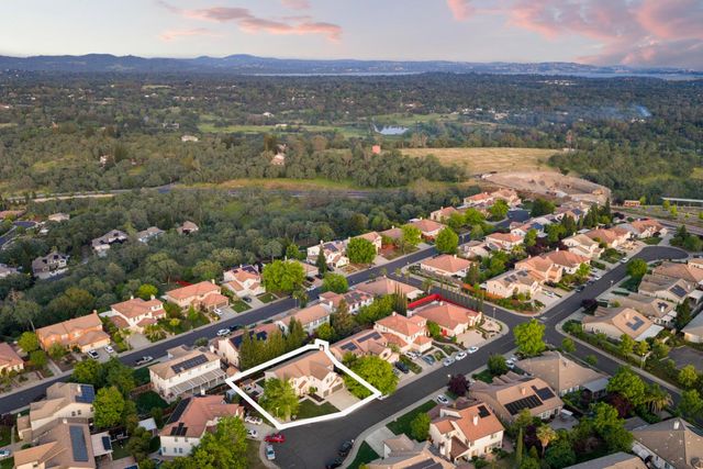 6406 Cosmos Ct, Rocklin, CA 95677