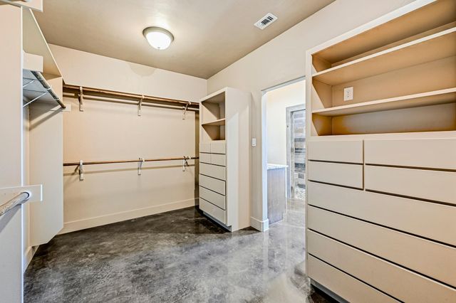 1608 County Road 204, Liberty Hill, TX 78642