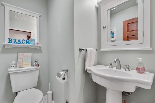 20851 Assiniboine Trail, Los Gatos, CA 95033