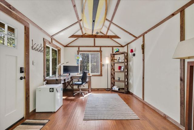 20851 Assiniboine Trail, Los Gatos, CA 95033