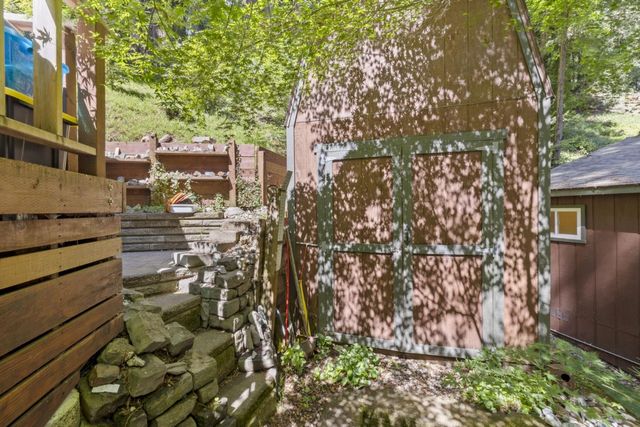 20851 Assiniboine Trail, Los Gatos, CA 95033