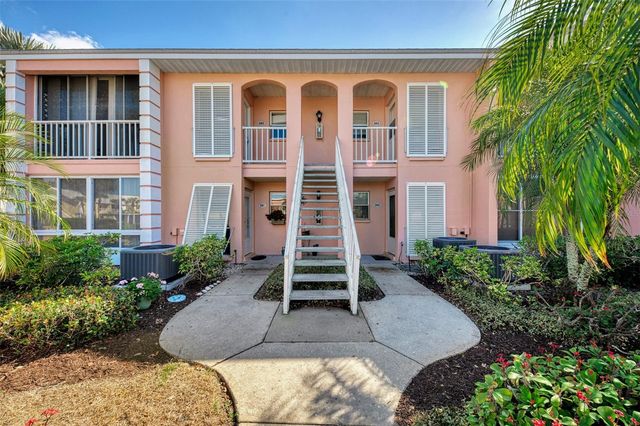 458 CERROMAR ROAD 484, Venice, FL 34293
