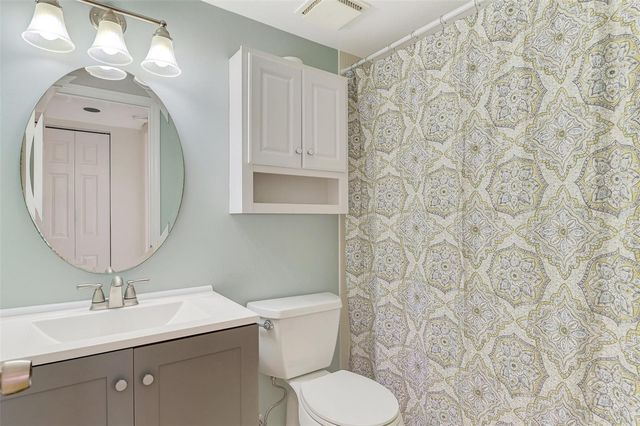 458 CERROMAR ROAD 484, Venice, FL 34293