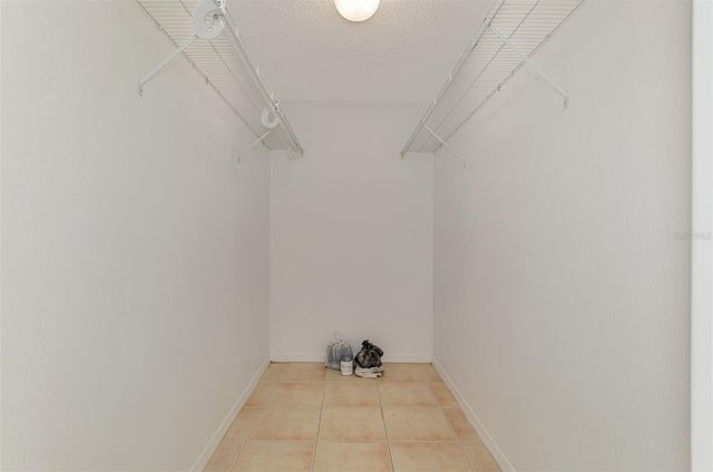 458 CERROMAR ROAD 484, Venice, FL 34293