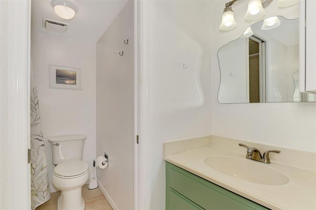 458 CERROMAR ROAD 484, Venice, FL 34293