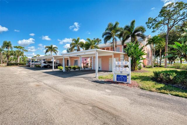 458 CERROMAR ROAD 484, Venice, FL 34293