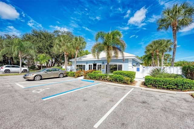 458 CERROMAR ROAD 484, Venice, FL 34293