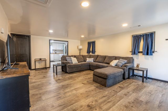 3939 Miller Drive NE, Dalton, GA 30721