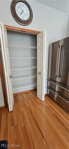 8783 Roberts Court 22A, Olmsted Falls, OH 44138