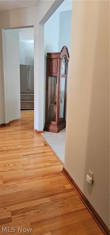 8783 Roberts Court 22A, Olmsted Falls, OH 44138