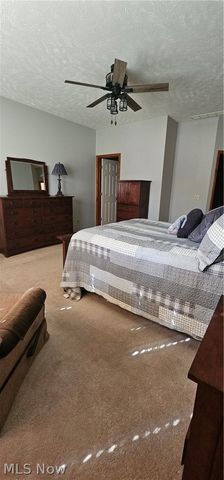 8783 Roberts Court 22A, Olmsted Falls, OH 44138