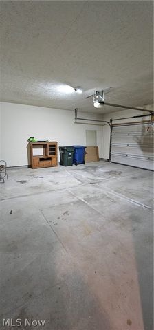 8783 Roberts Court 22A, Olmsted Falls, OH 44138