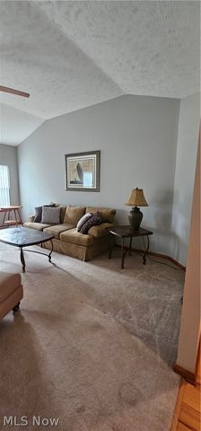 8783 Roberts Court 22A, Olmsted Falls, OH 44138