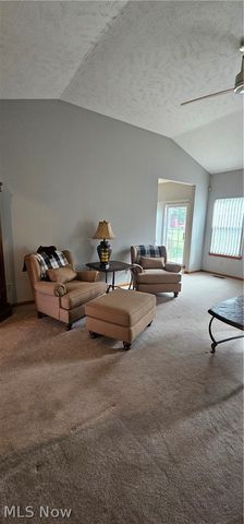 8783 Roberts Court 22A, Olmsted Falls, OH 44138