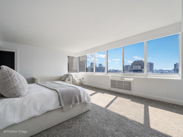 1440 N Lake Shore Drive 22ABCD, Chicago, IL 60610