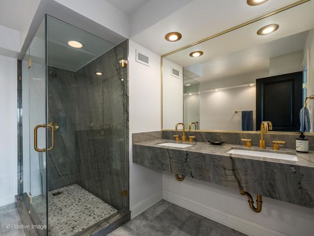 1440 N Lake Shore Drive 22ABCD, Chicago, IL 60610