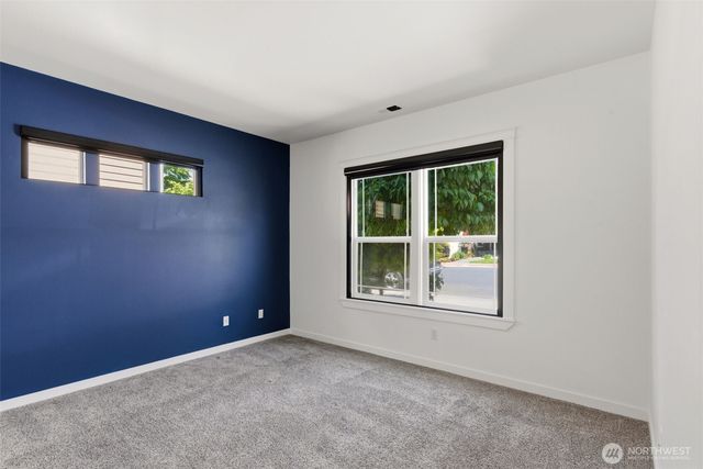 18530 97th Avenue Ct E, Puyallup, WA 98375