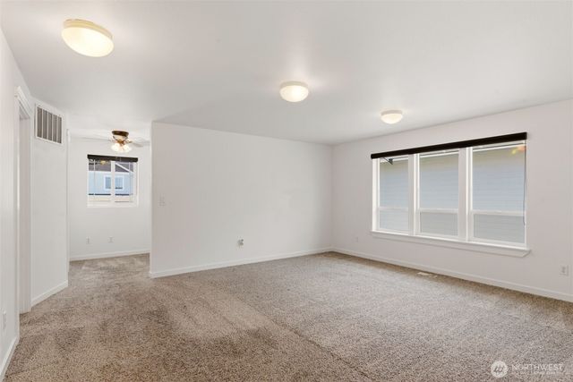18530 97th Avenue Ct E, Puyallup, WA 98375