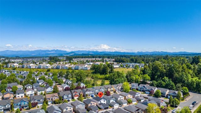 18530 97th Avenue Ct E, Puyallup, WA 98375