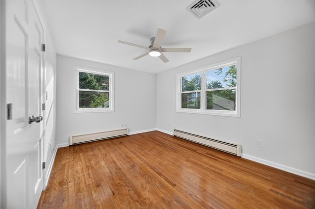 6742 WALNUT CREEK Drive, Fairview, PA 16415