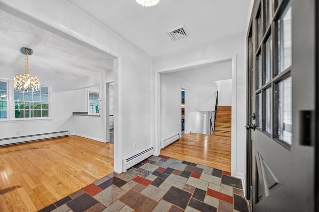 6742 WALNUT CREEK Drive, Fairview, PA 16415
