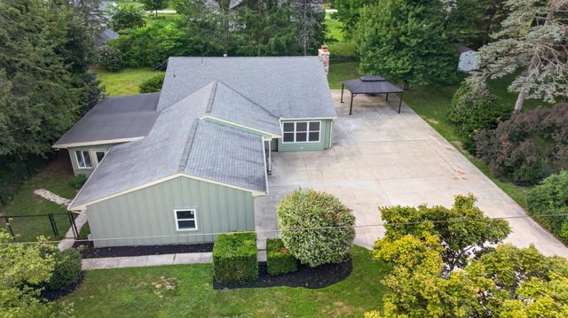 6742 WALNUT CREEK Drive, Fairview, PA 16415