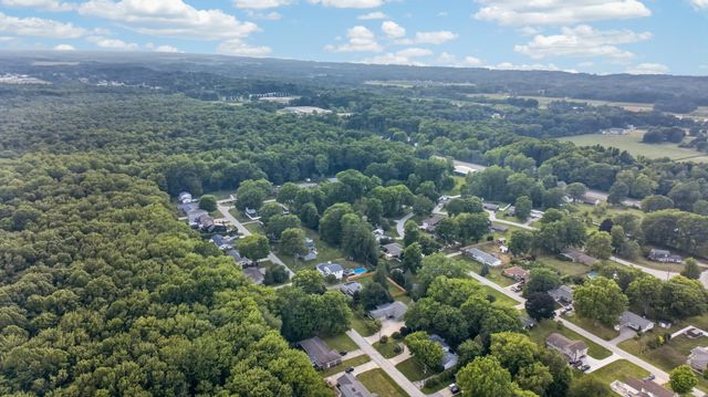 6742 WALNUT CREEK Drive, Fairview, PA 16415